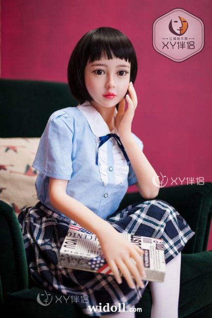 Homme Baise Une PoupéE Sexuelle RéAliste - Lynne