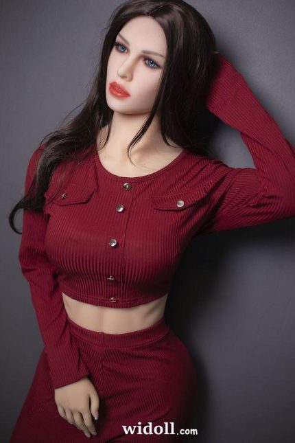 Homme Se Masturbant Avec Une PoupéE Sexuelle - Karin