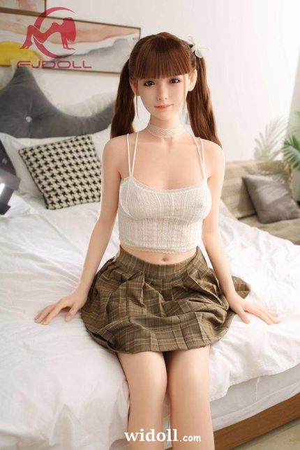 Un Mec Transformé En PoupéE Sexuelle - Olwen