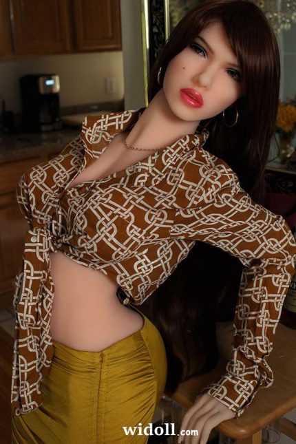 Critique De La PoupéE Sexuelle Harley Quinn - Tricia