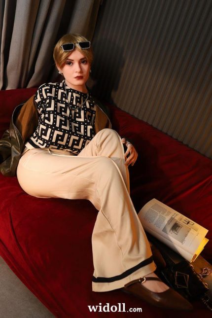 Achetez Une PoupéE Sexuelle RéAliste En Australie - Journee