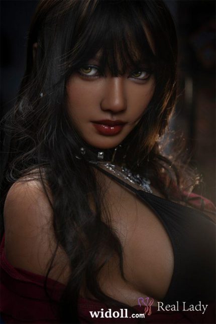 ÉJaculation Anale Avec Une PoupéE Sexuelle - Averyl