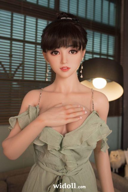 Colocataire Se Fait Passer Pour Une PoupéE Sexuelle - Almeria