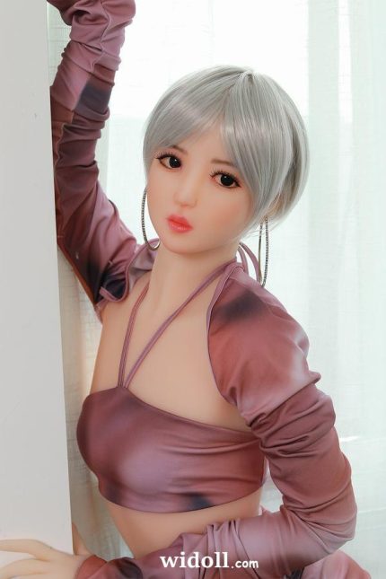 Hailey H Cup, Poupée Sexuelle Argentée - Kathlene